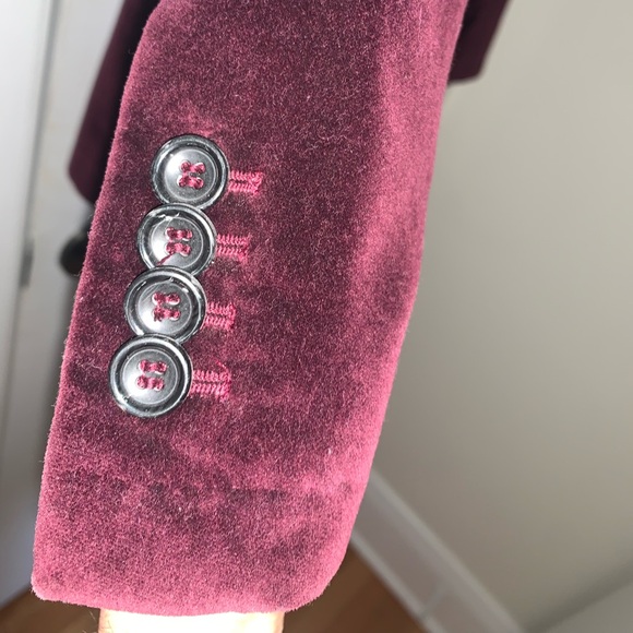 Burgundy Blazer/Sport Coat by Manuel Ritz - Picture 9 of 14